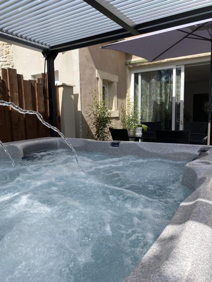 La Suite De Charme Du Mas De La Fontaine De Jonquier Avec Spa Privatif Séguret Zewnętrze zdjęcie